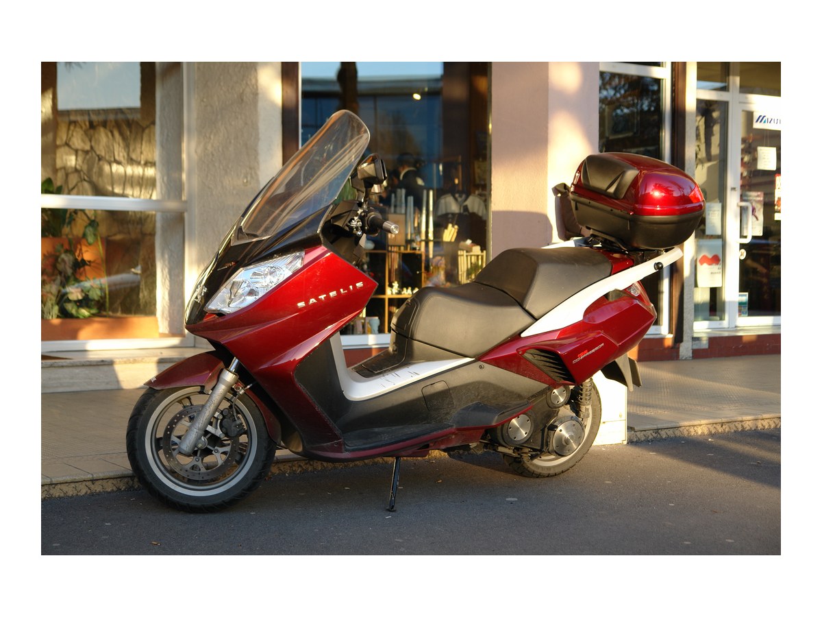Peugeot Satelis