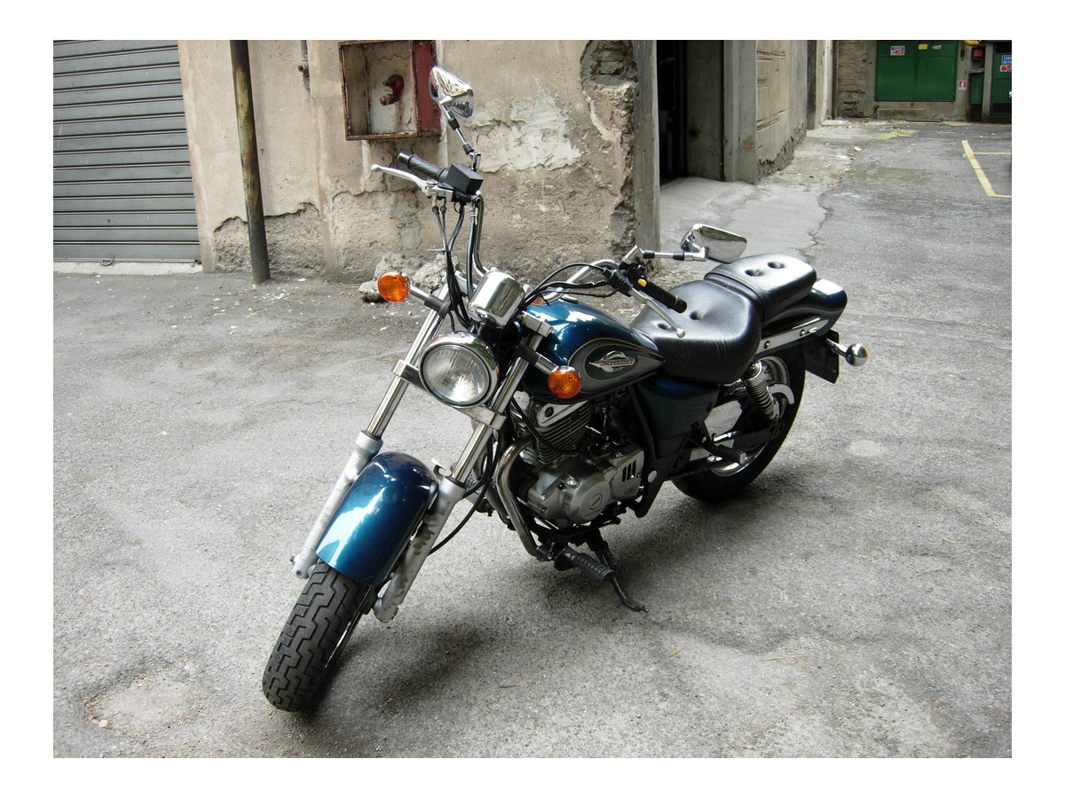 Suzuki Marauder 250