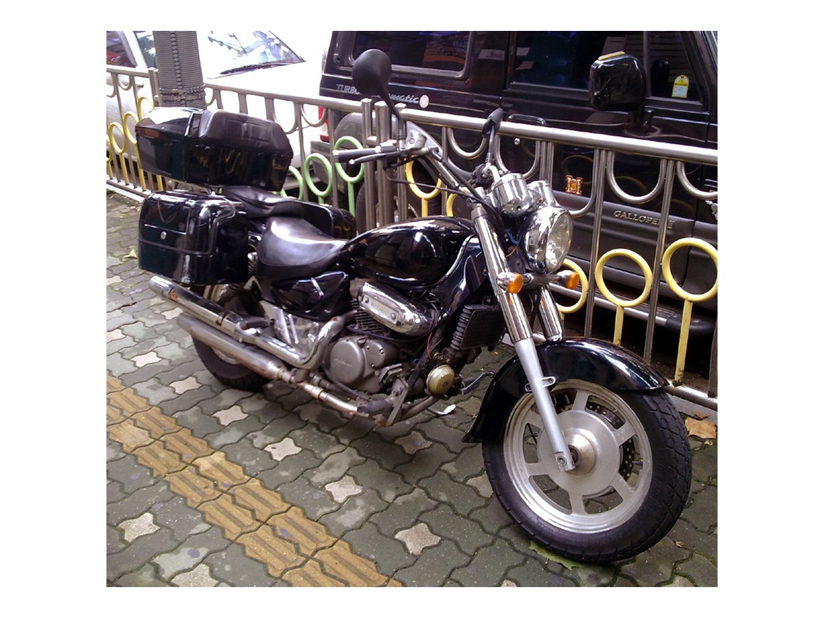Hyosung Cruise 125