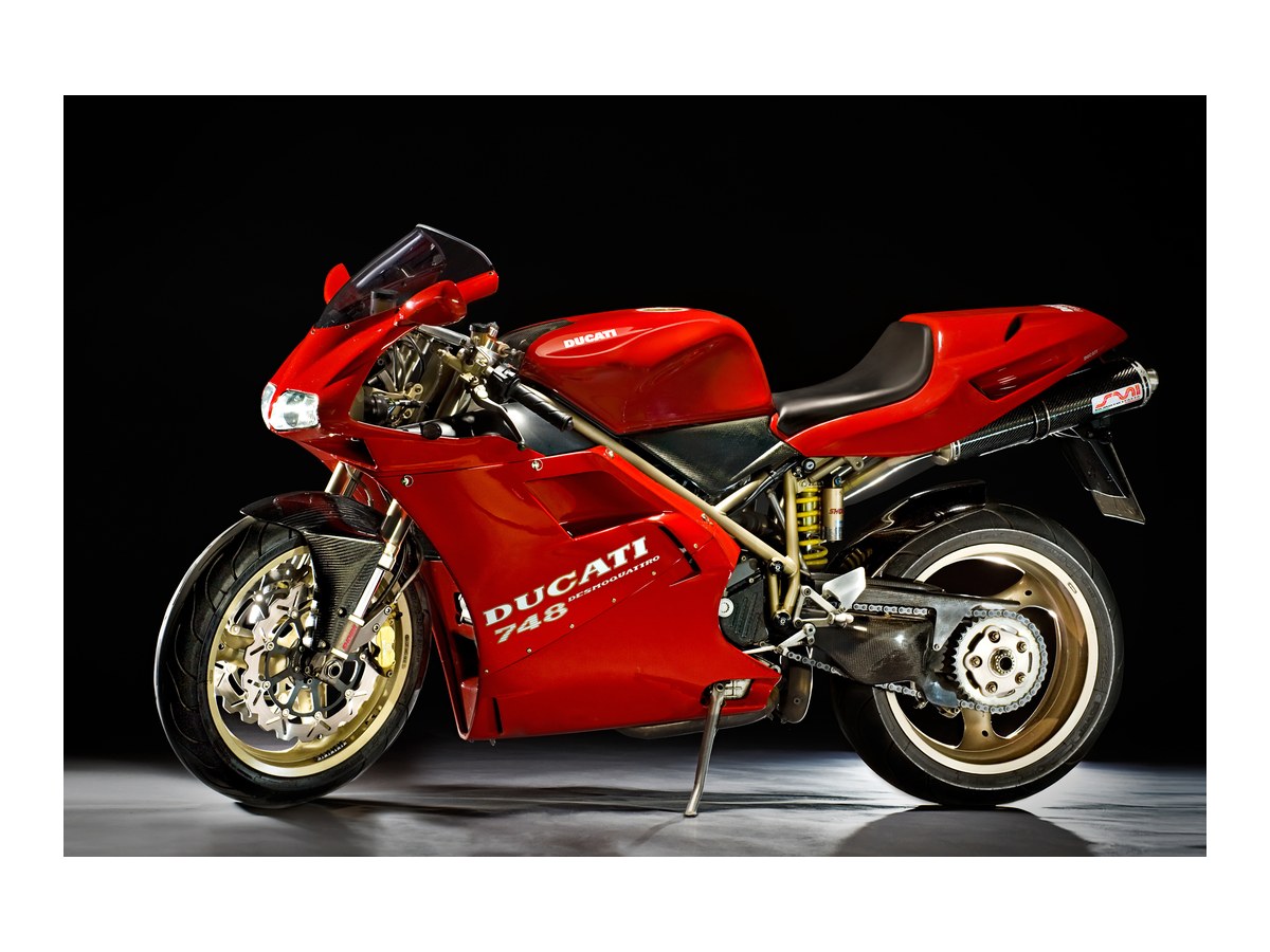 Ducati 748