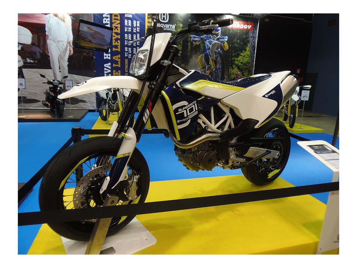 Husqvarna 701 Supermoto