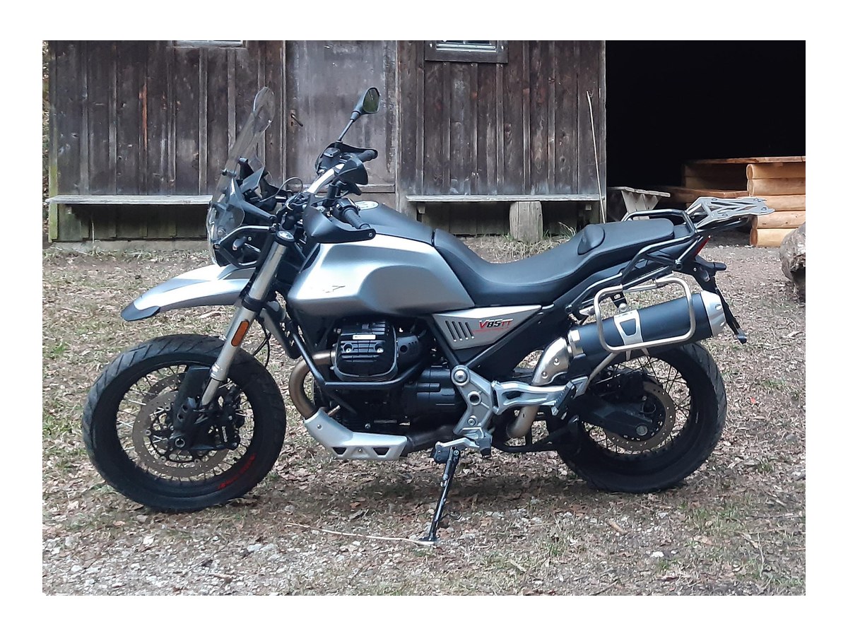 Moto Guzzi V85 TT